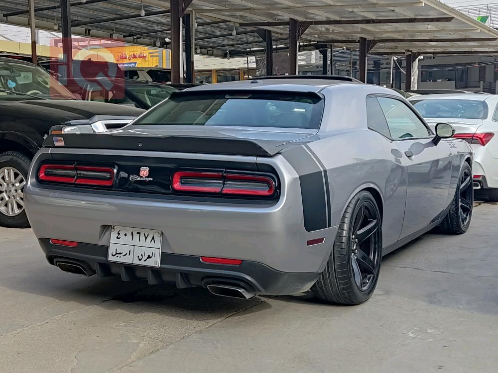 Dodge Challenger